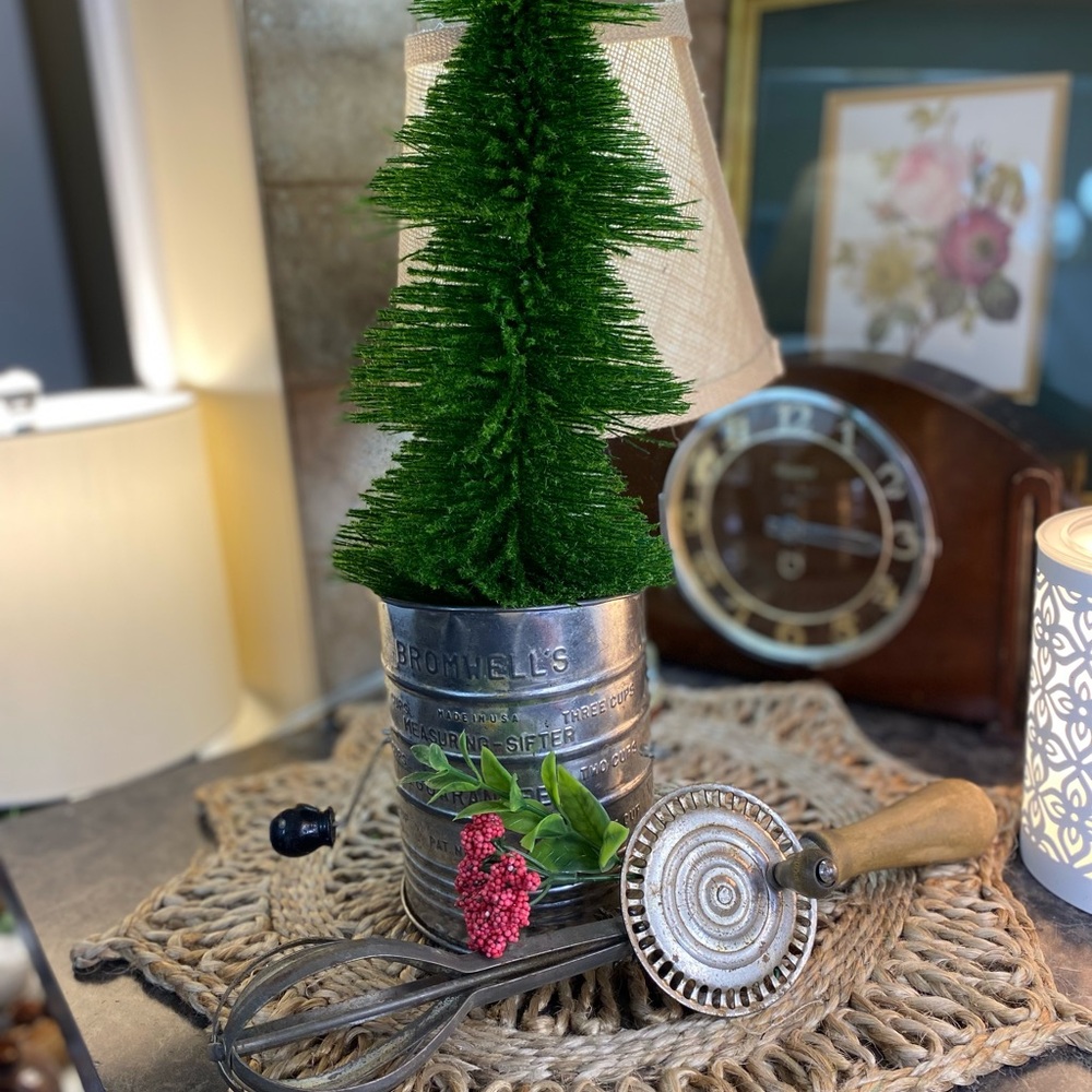 Vintage Bromeliads Sifter and Merry Mart Beater and Tree